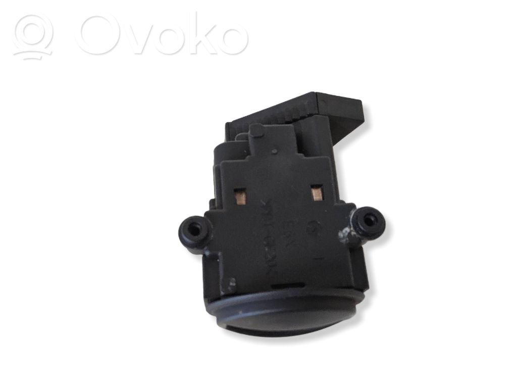 BMW 5 E60 E61 Užvedimo spynelė 