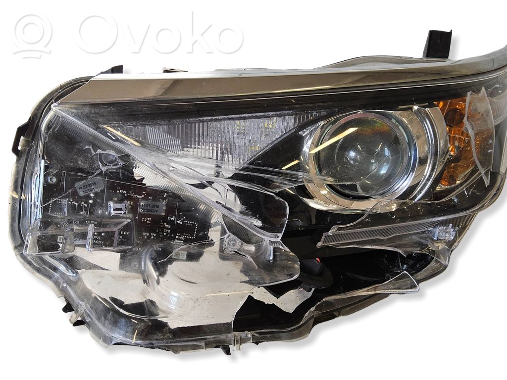 Toyota Auris E180 Scheinwerfer 