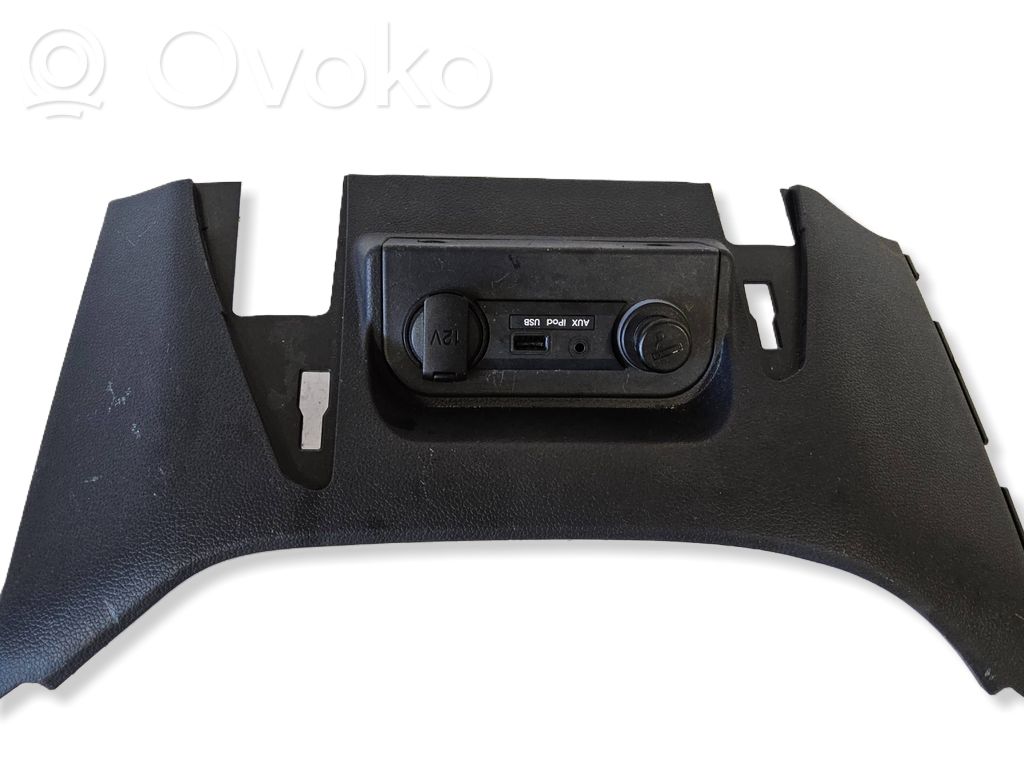 KIA Rio Element deski rozdzielczej / środek 
