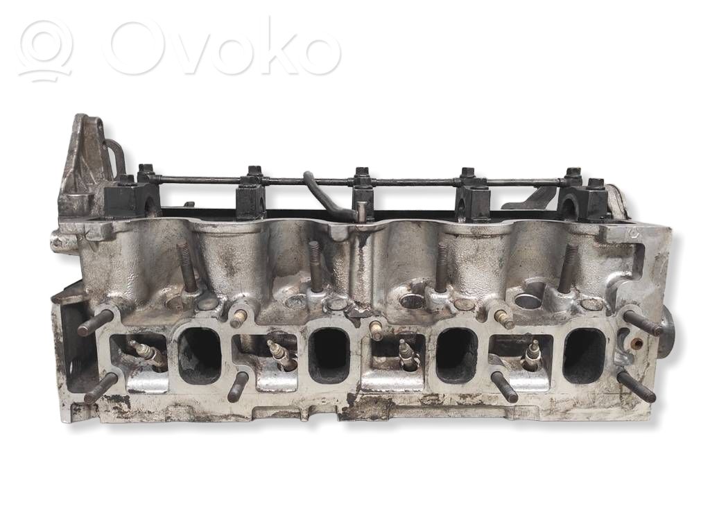 Opel Signum Engine head 