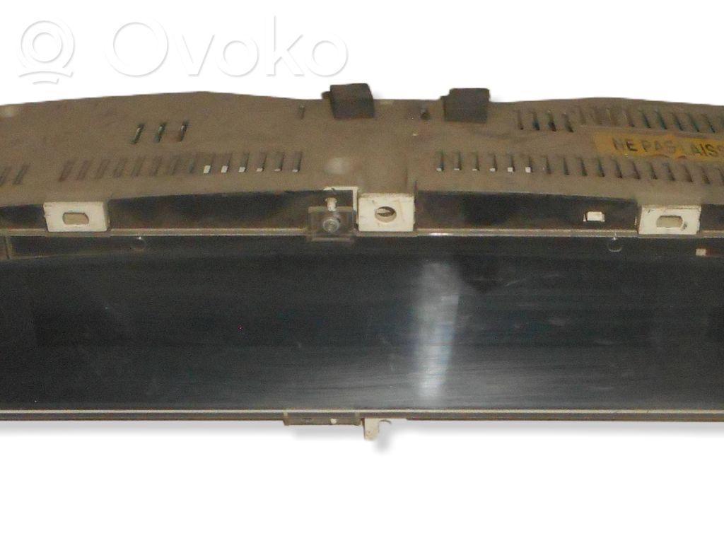 Renault Espace III Speedometer (instrument cluster) 