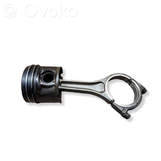 Land Rover Discovery 3 - LR3 Piston with connecting rod 