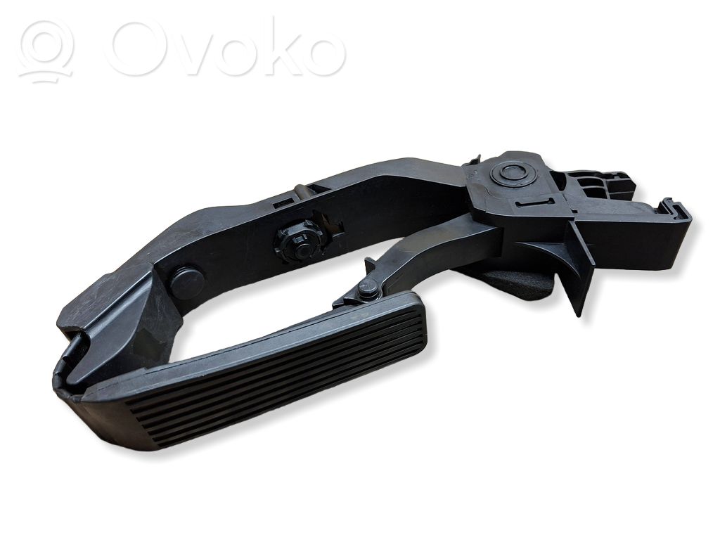 Mercedes-Benz E W211 Accelerator throttle pedal 