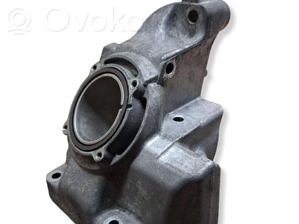 Mercedes-Benz E W211 Engine mounting bracket 