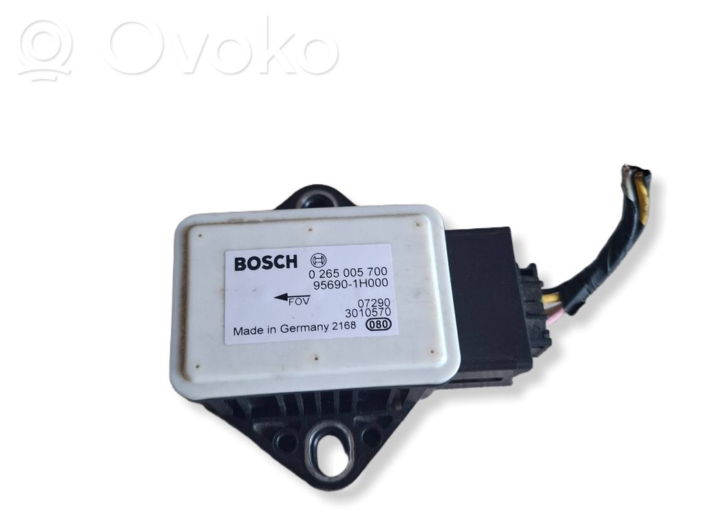 Hyundai i30 ESP acceleration yaw rate sensor 