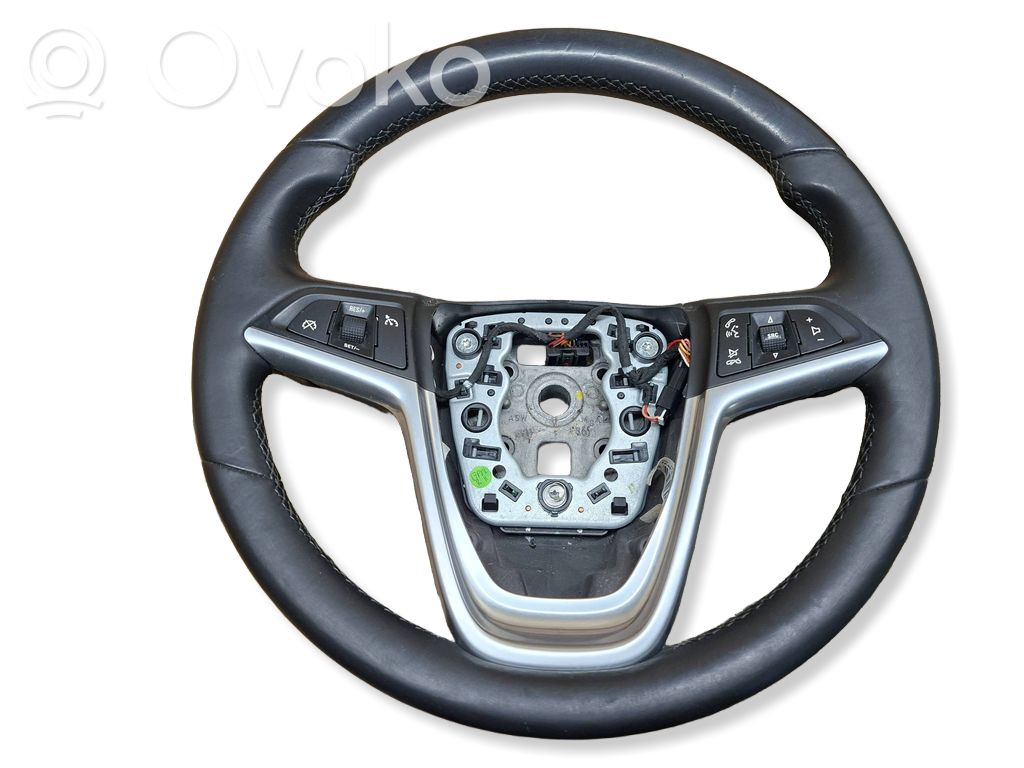 Opel Insignia A Steering wheel 
