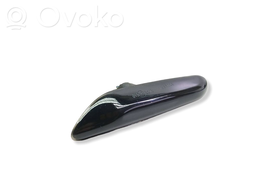 BMW 1 E82 E88 Seitenblinker 