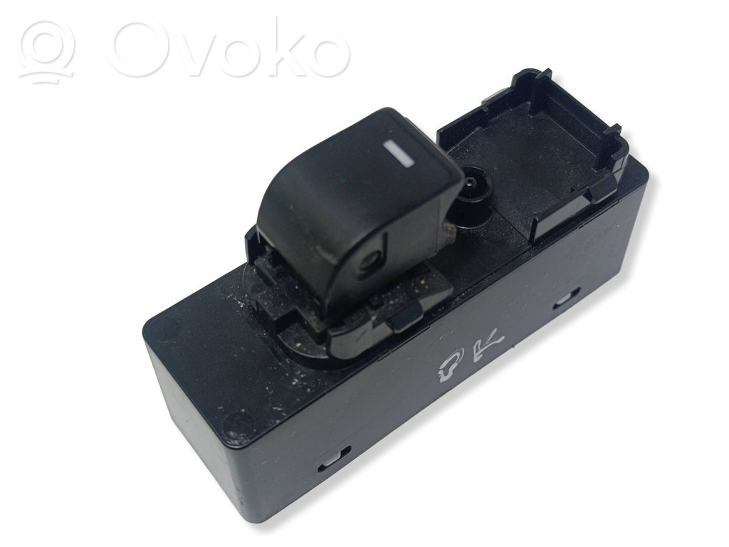 Mazda 6 Electric window control switch 