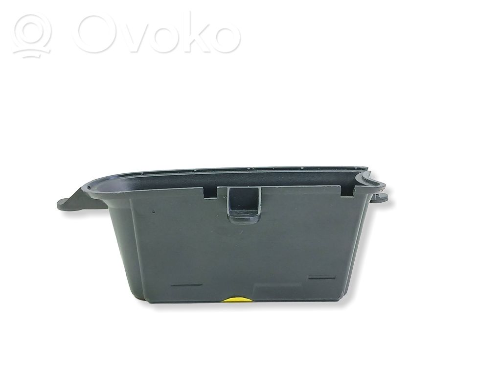 Nissan Qashqai+2 plaukts 