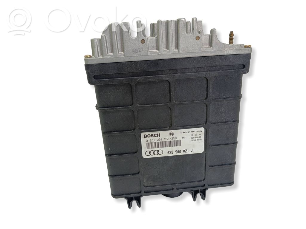 Audi A6 S6 C4 4A Engine control unit/module 