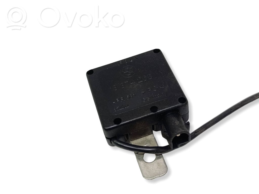 BMW 5 E39 Antenos stiprintuvas 