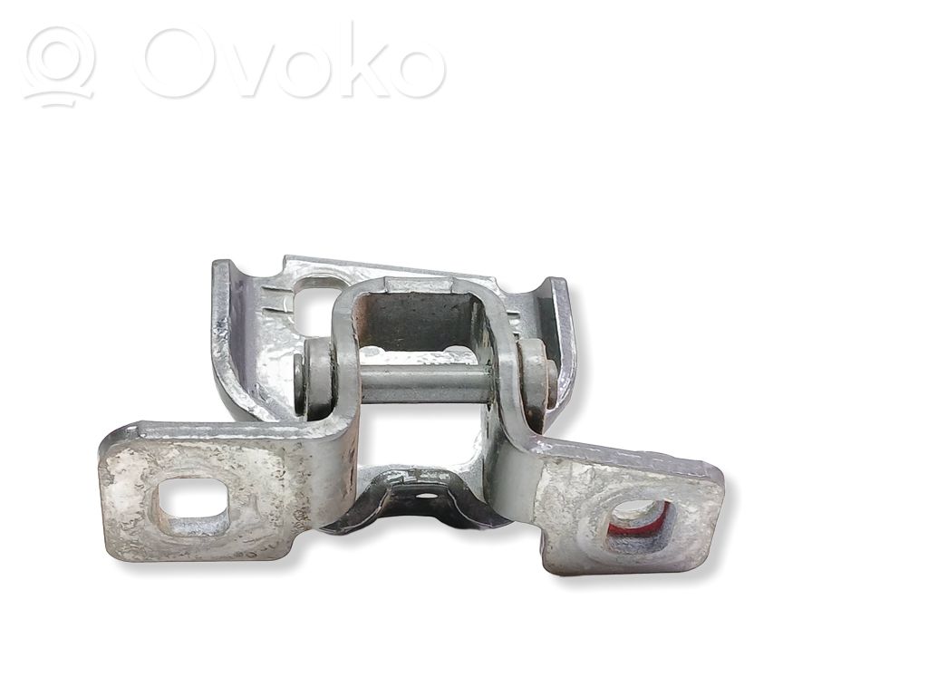 Jeep Grand Cherokee (WK) Rear door upper hinge 