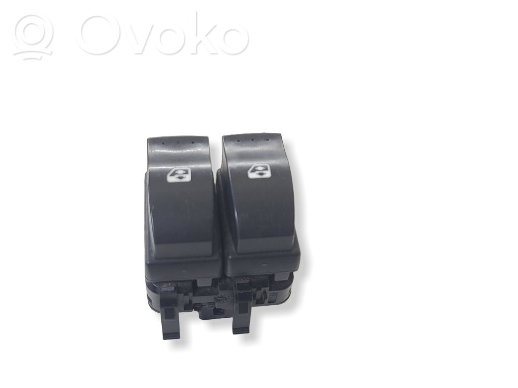 Renault Trafic II (X83) Electric window control switch 
