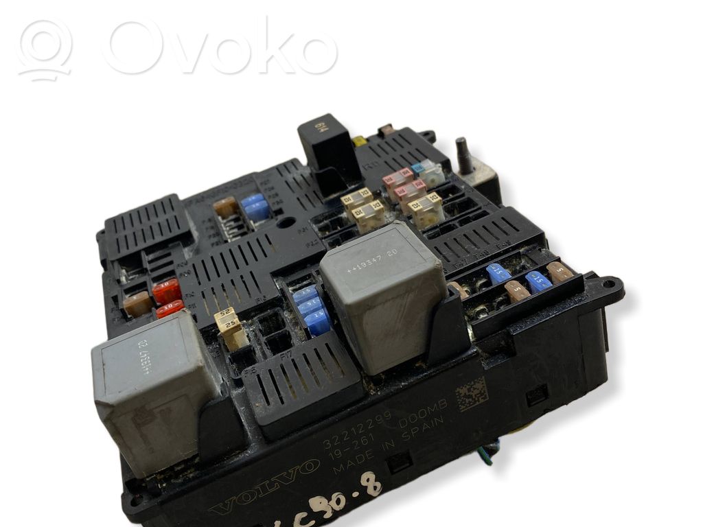 Volvo XC90 Fuse module 