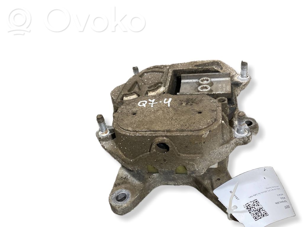 Audi Q7 4M Gearbox mount 