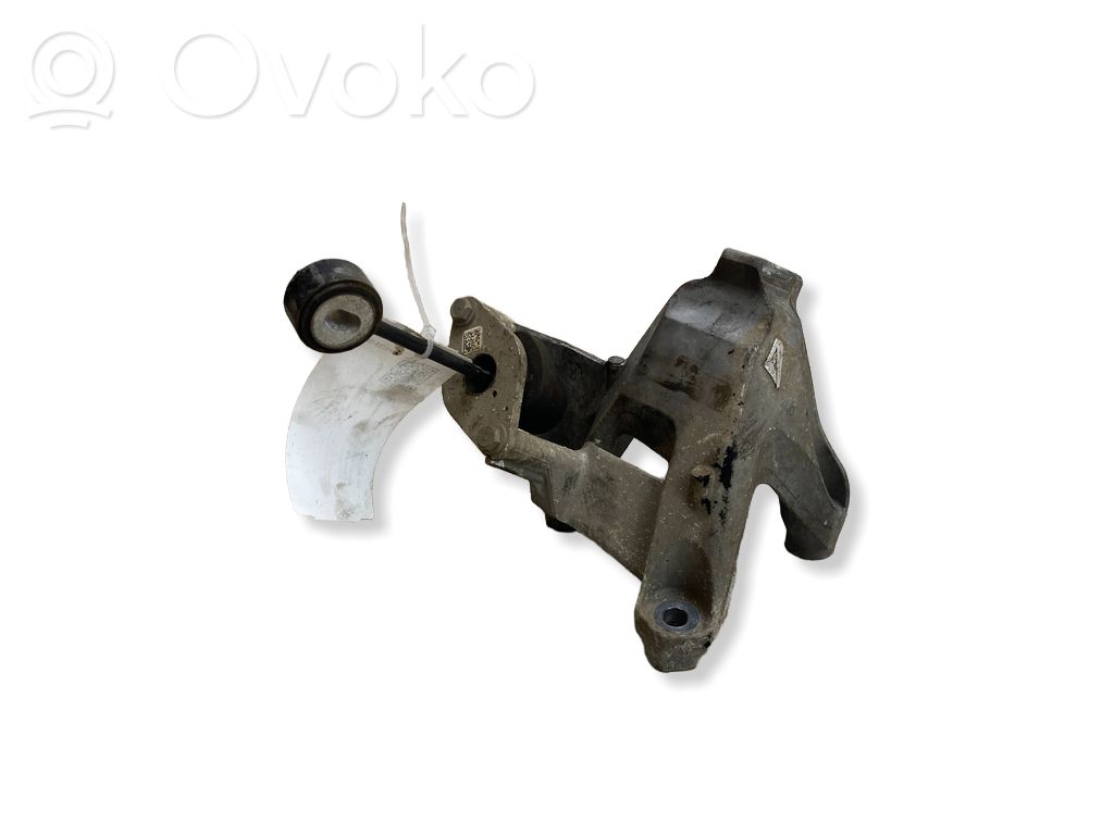 Engine mounting bracket   4M0199307AF,4M0199307