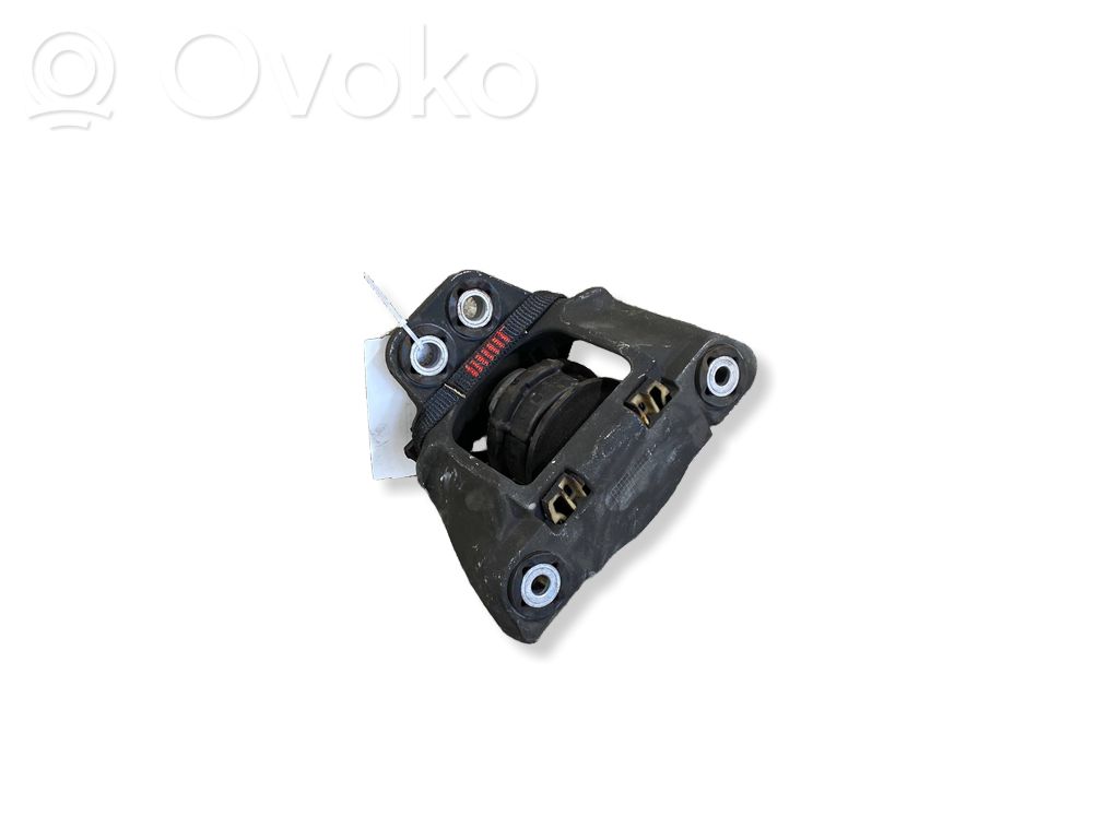 Engine mount bracket   31330588