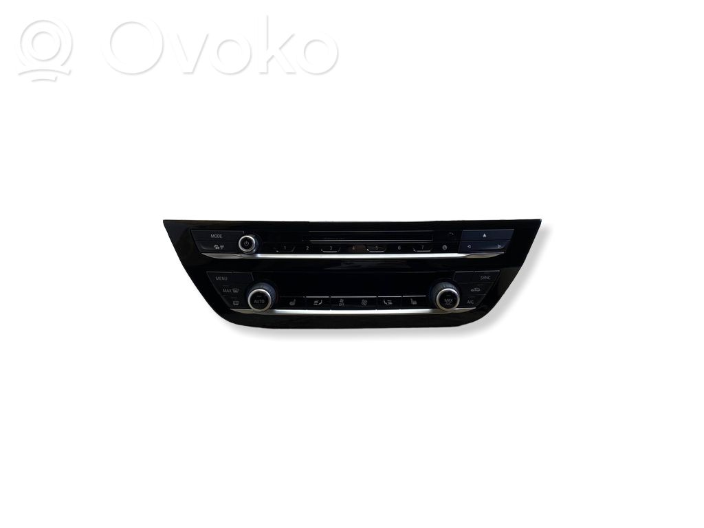 BMW X3 G01 Climate control unit 