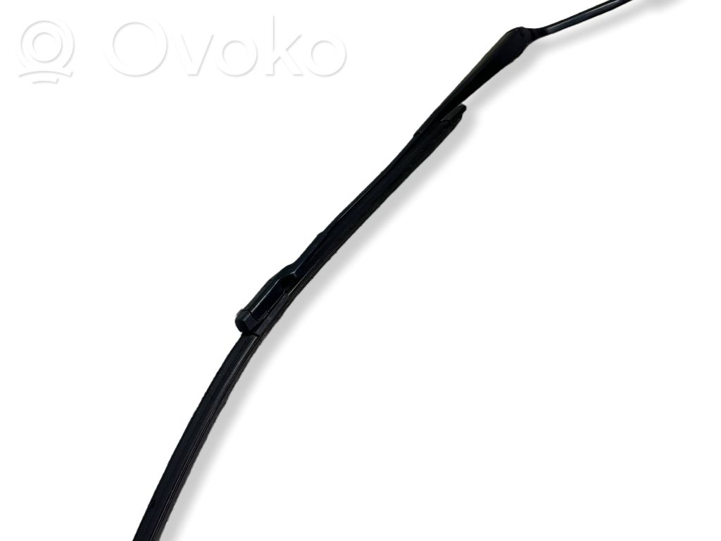 Front wiper blade arm