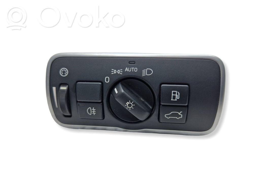 Light switch   30739448,10096701,GDGMA,131218