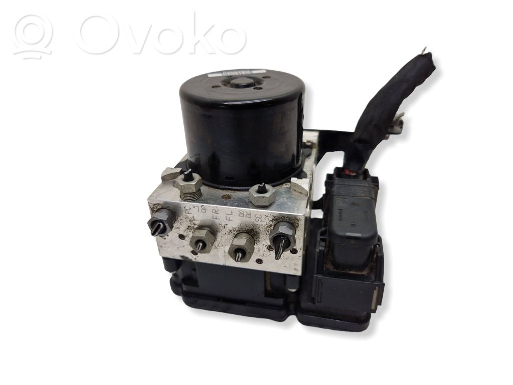 Volvo V70 ABS Pump 