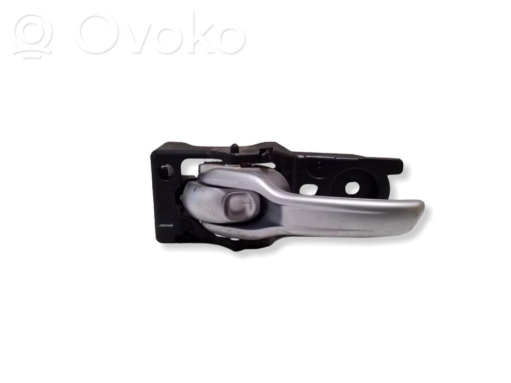 Jeep Cherokee KL Manecilla interna puerta delantera 