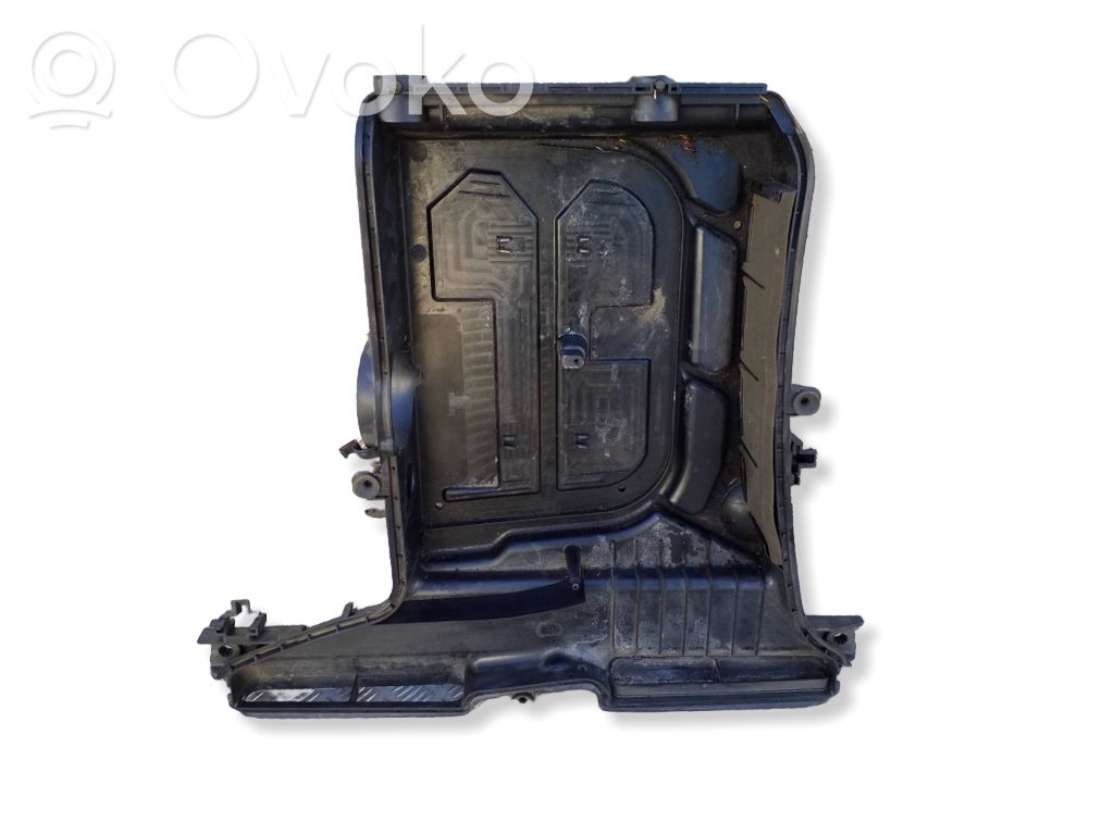 Volkswagen Touareg III Air filter box 