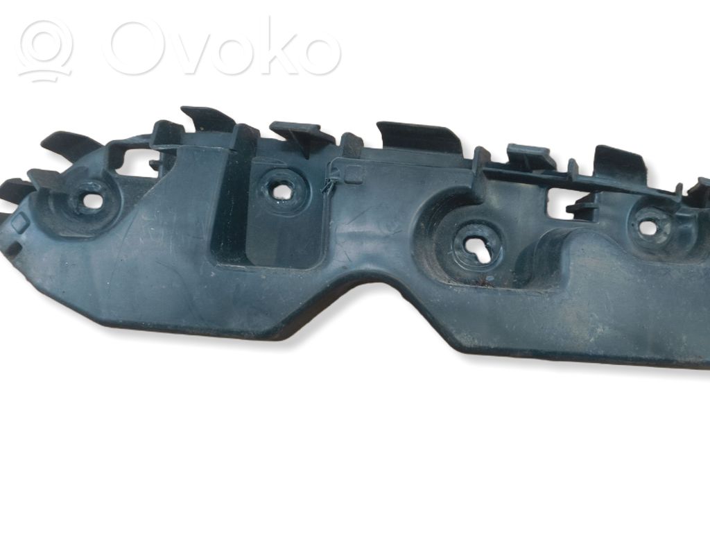 Dacia Duster Front bumper mounting bracket 