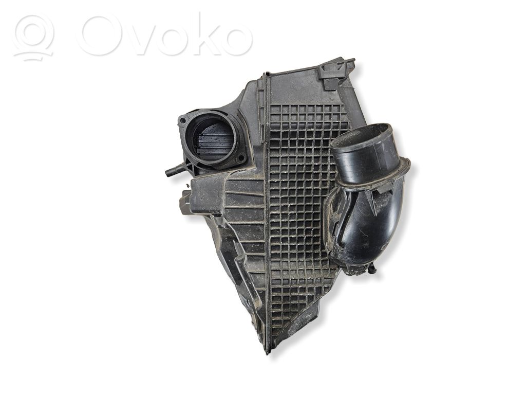 Dacia Sandero II Air filter box 