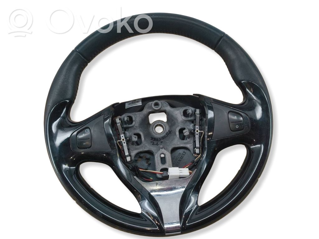 Renault Clio IV Stūre 