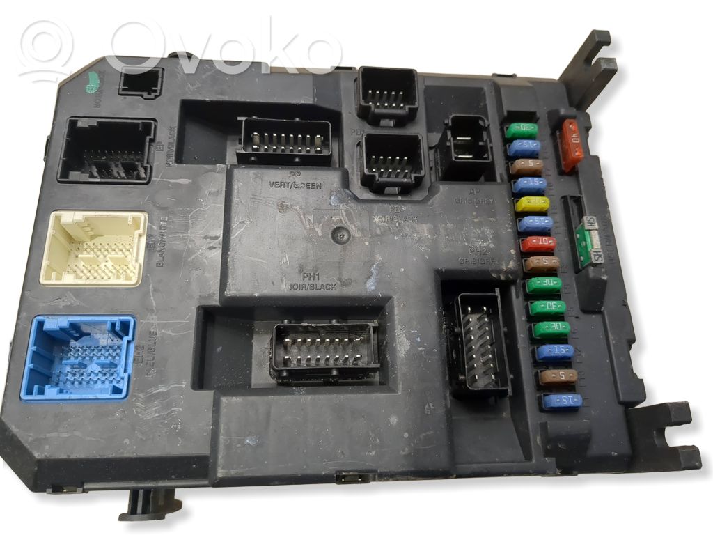 Citroen C4 II Picasso Comfort/convenience module 