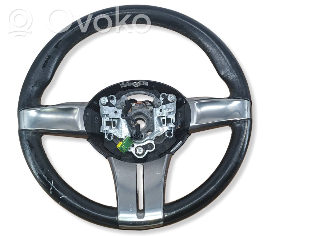 Volant   6761826