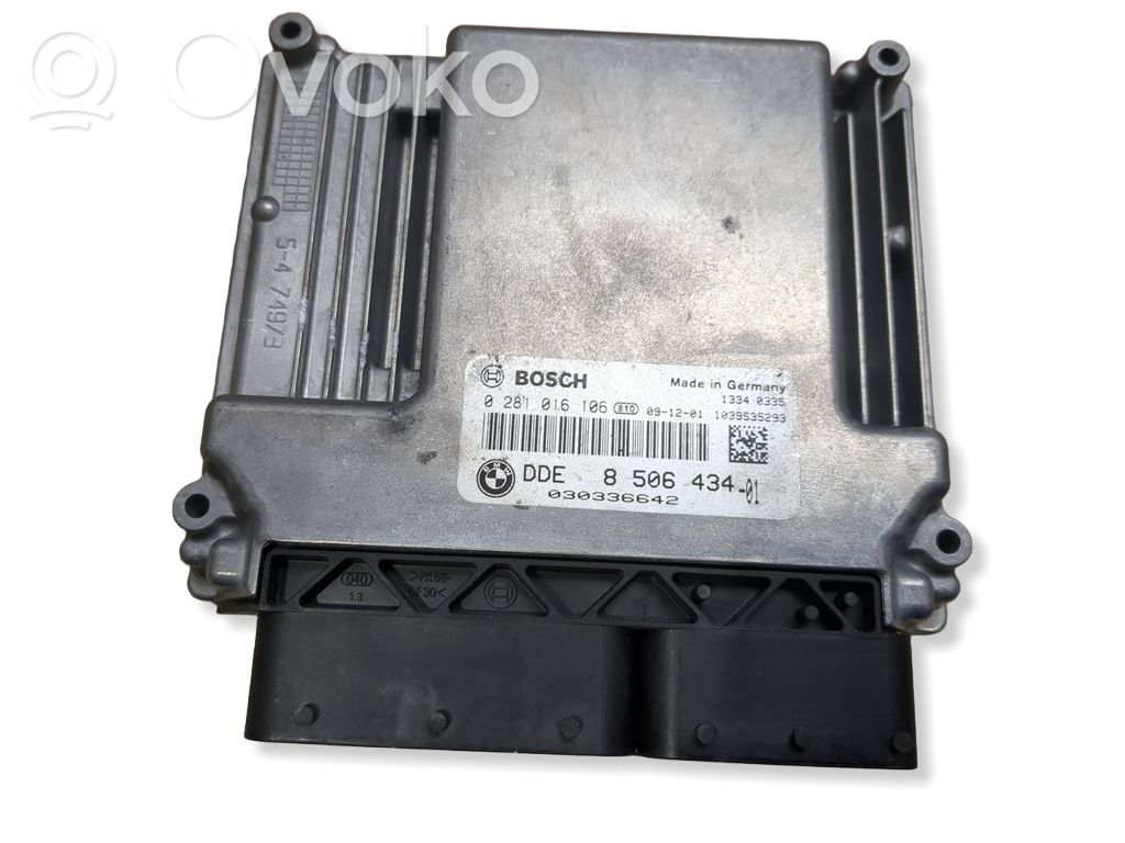 BMW 1 E81 E87 Engine control unit/module 