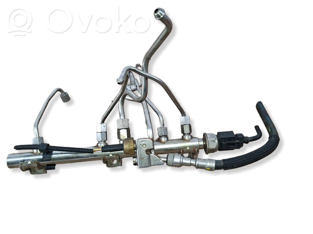 BMW 3 E90 E91 Fuel main line pipe 