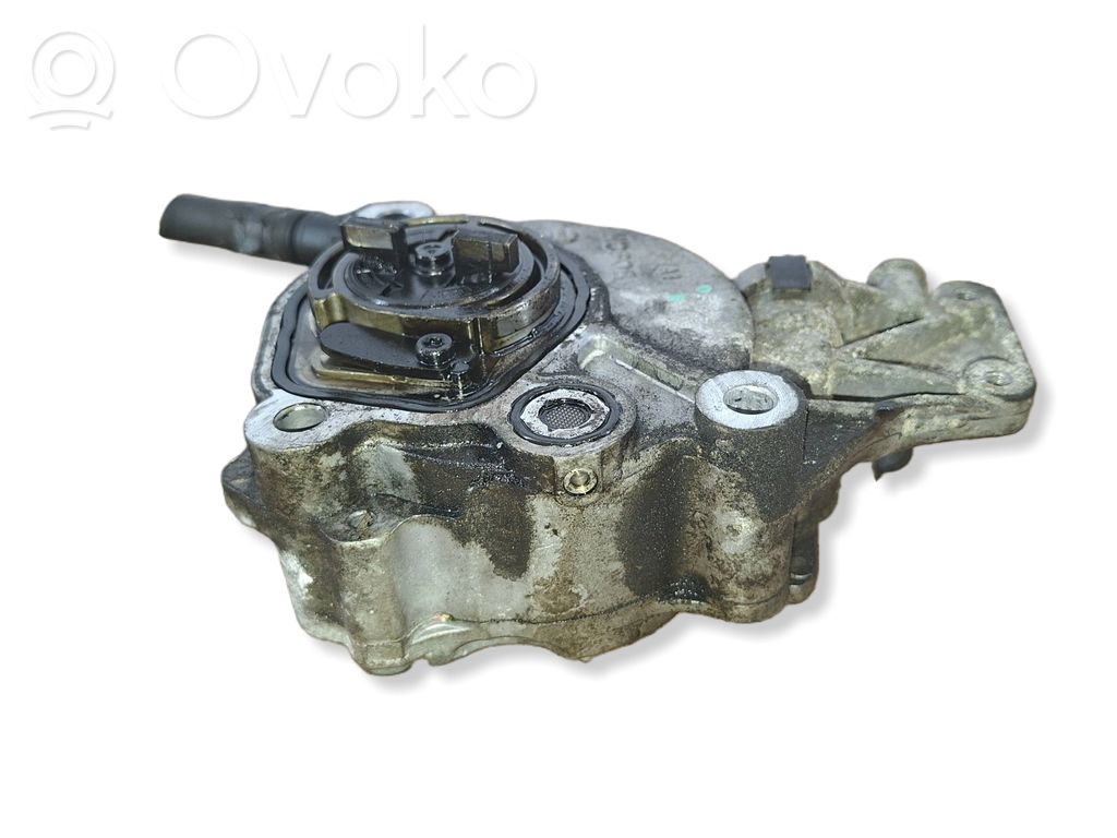 Peugeot 4007 Vacuum pump 