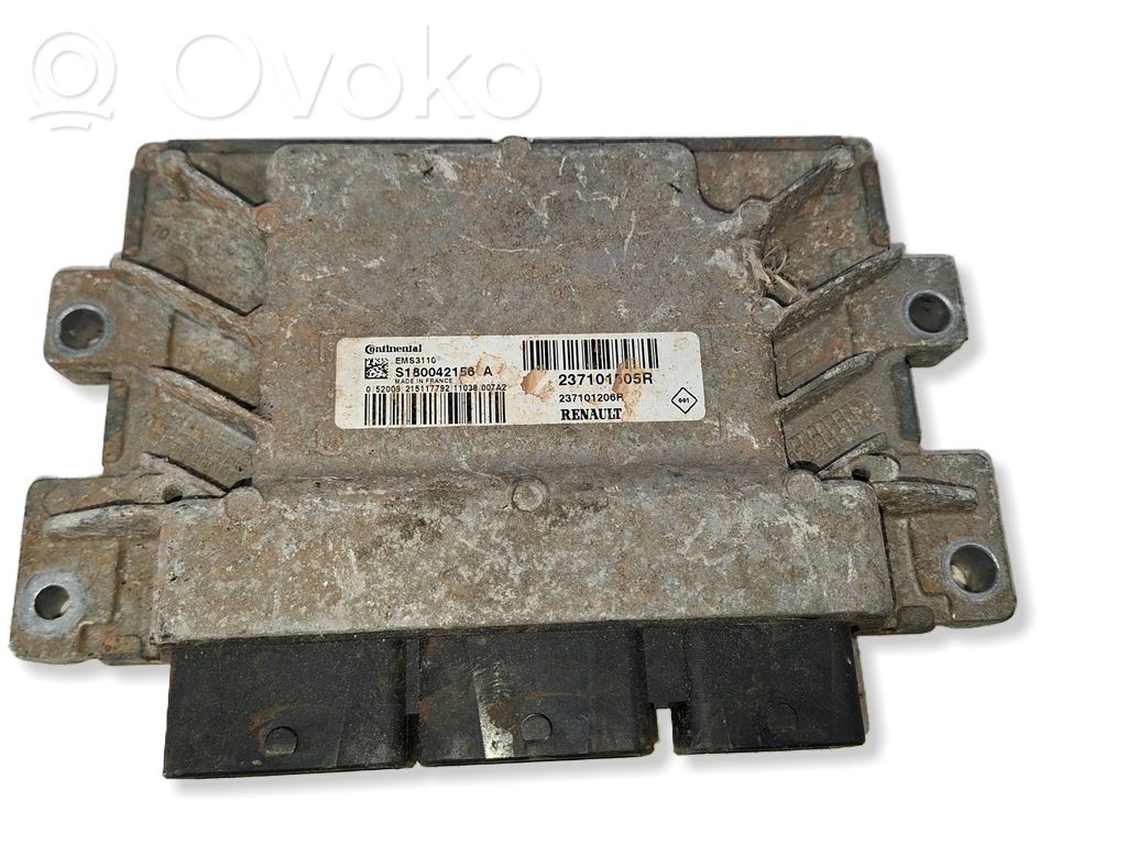 Renault Clio III Engine control unit/module 