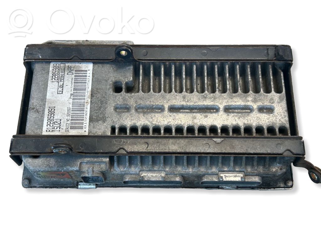 Isuzu Trooper Engine control unit/module 