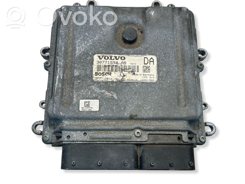 Volvo XC70 Engine control unit/module 