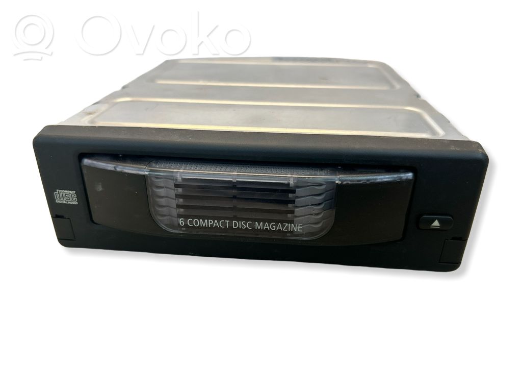 BMW 5 E60 E61 CD/DVD keitiklis 