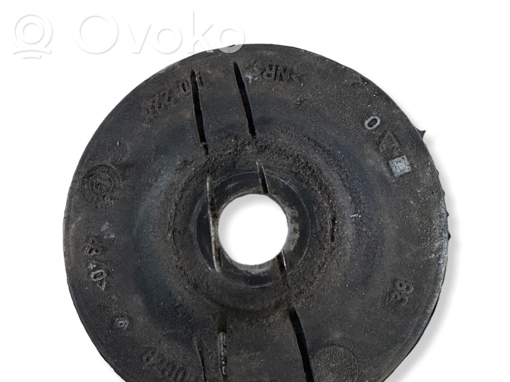 Renault Master III Coil spring mount 