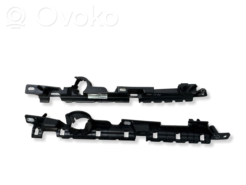 Maserati Levante (A) pillar trim 