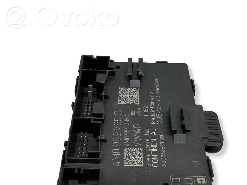 Audi Q7 4M Door control unit/module 