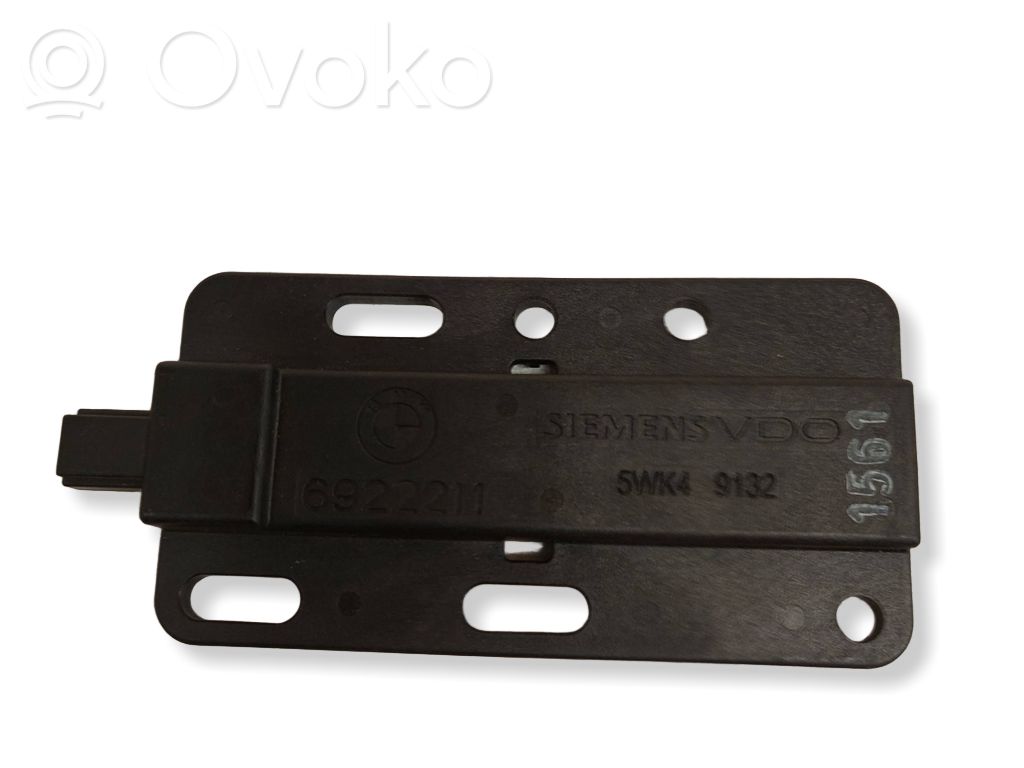 BMW 5 E60 E61 Keyless (KESSY) go control unit/module 