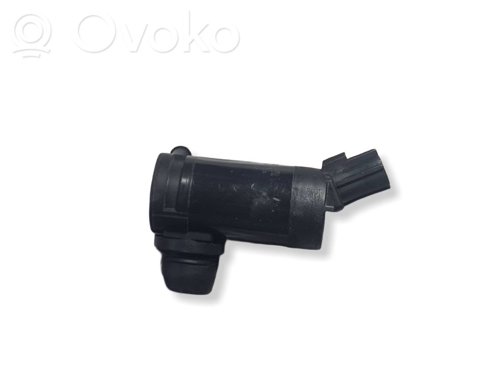 Ford Mustang IV Windscreen/windshield washer pump 