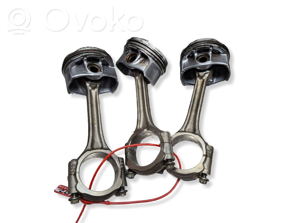 Peugeot 208 I Piston avec bielle 