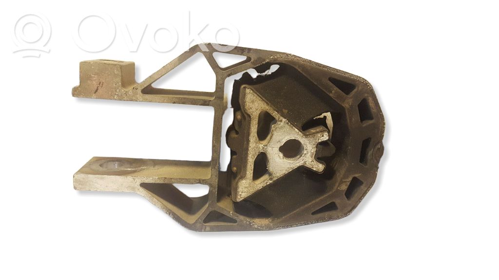 Volvo V40 Engine mount bracket 