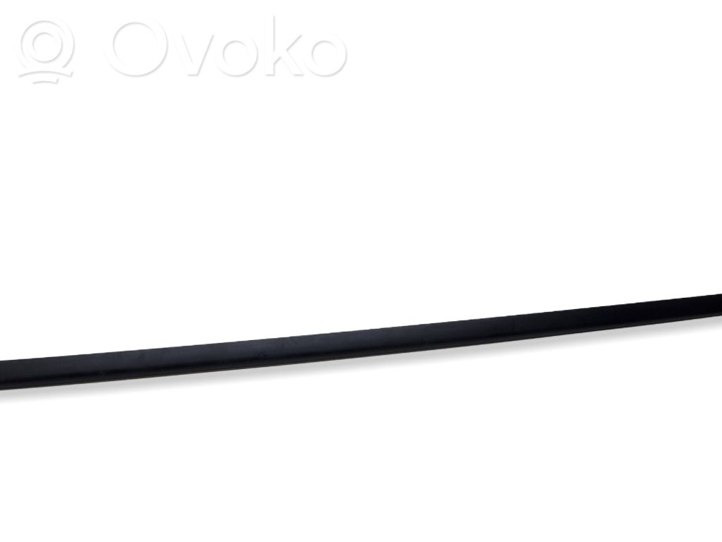 Audi Q4 Sportback e-tron Windshield trim 