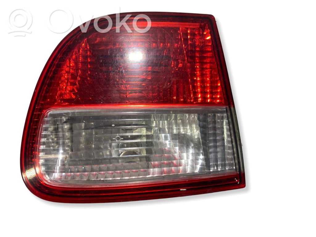 Seat Leon (1M) Aizmugurējais lukturis virsbūvē 