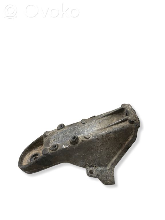 Engine mounting bracket   A431199307G,431199307J
