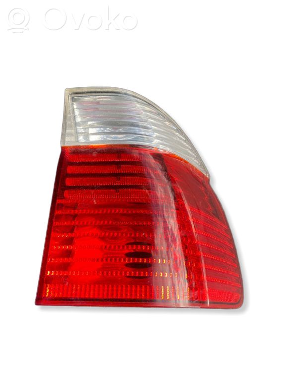 Rear/tail lights   6902532